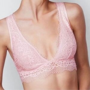 Victoria's Secret Pale Pink Lace Bralette - S